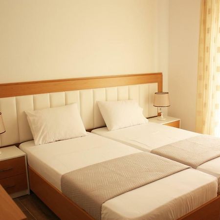 Alexandra'S Apartments Σαράντα Εξωτερικό φωτογραφία
