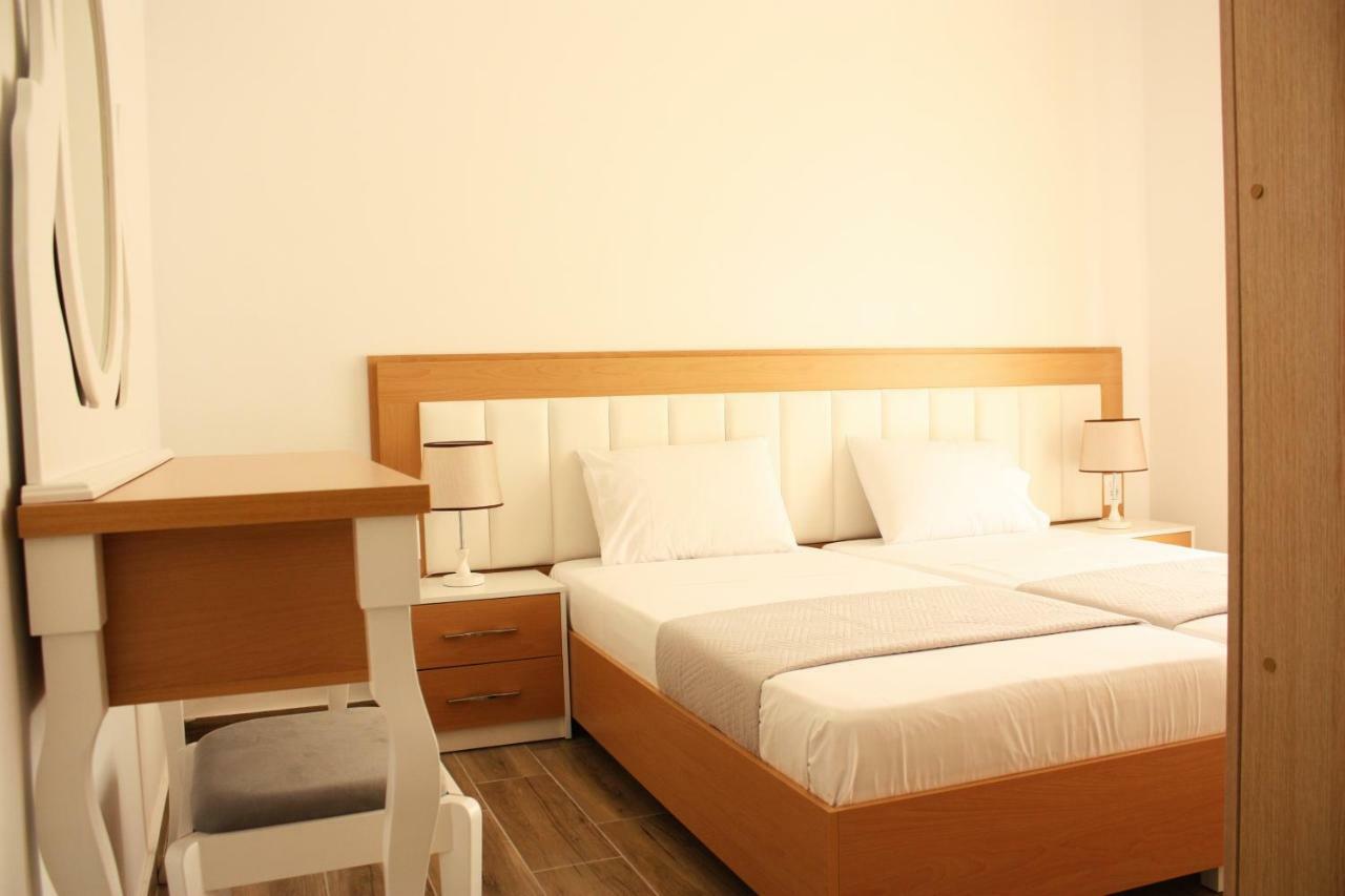 Alexandra'S Apartments Σαράντα Εξωτερικό φωτογραφία