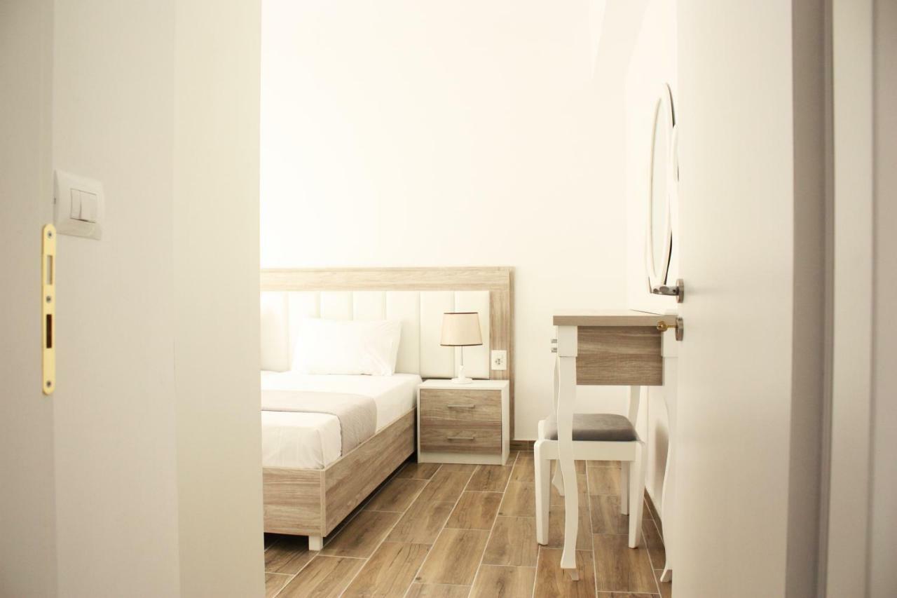 Alexandra'S Apartments Σαράντα Εξωτερικό φωτογραφία