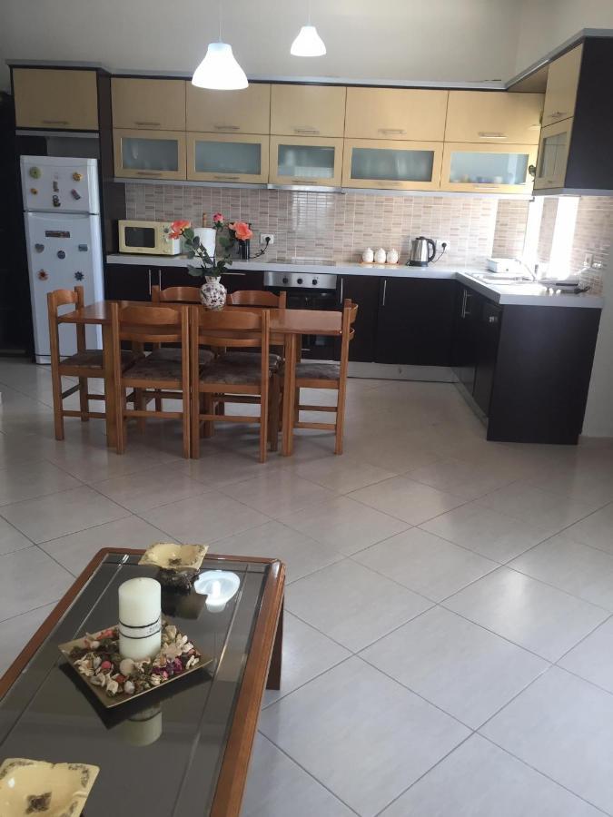 Alexandra'S Apartments Σαράντα Εξωτερικό φωτογραφία